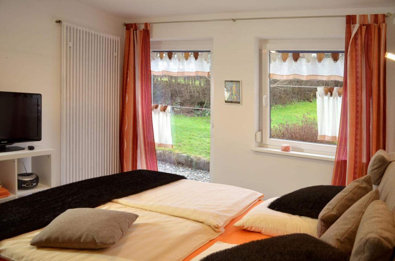 Ferienwohnungen Familie Fuss Bischofsgruen Bagian luar foto